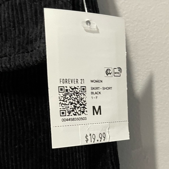 Forever 21 Black Corduroy Skirt - Picture 3 of 3